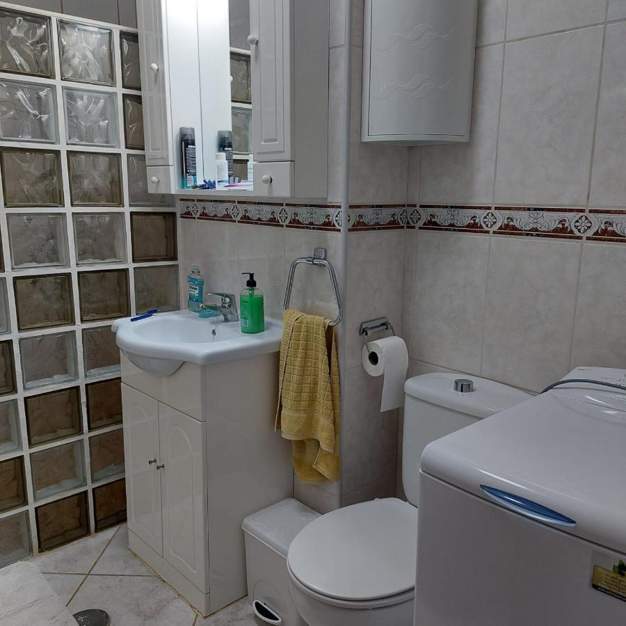 Victoria Court 2, Los Cristianos Guincho  Exteriör bild
