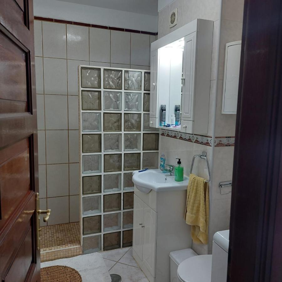 Victoria Court 2, Los Cristianos Guincho  Exteriör bild